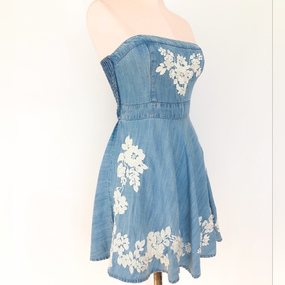 Abercrombie & Fitch Blue Strapless Dress with White Floral Design